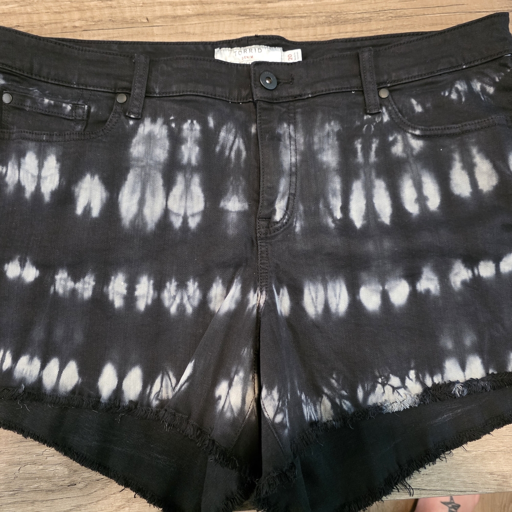 Torrid Black and White Tie-Dye Jean Shorts